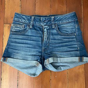 American Eagle denim shorts - super stretch material
